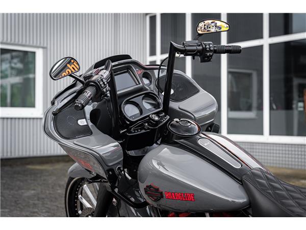 Harley-Davidson Kiel FLTRXS Road Glide Special - CVO Look - 26Zoll