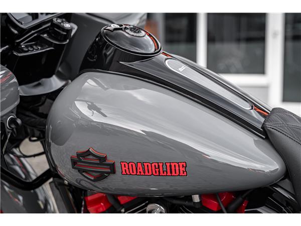 Harley-Davidson Kiel FLTRXS Road Glide Special - CVO Look - 26Zoll