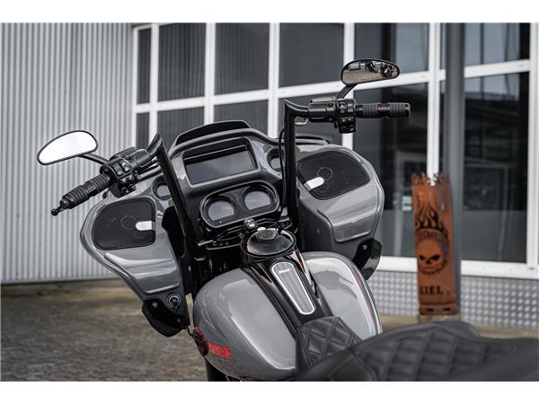 Harley-Davidson Kiel FLTRXS Road Glide Special - CVO Look - 26Zoll