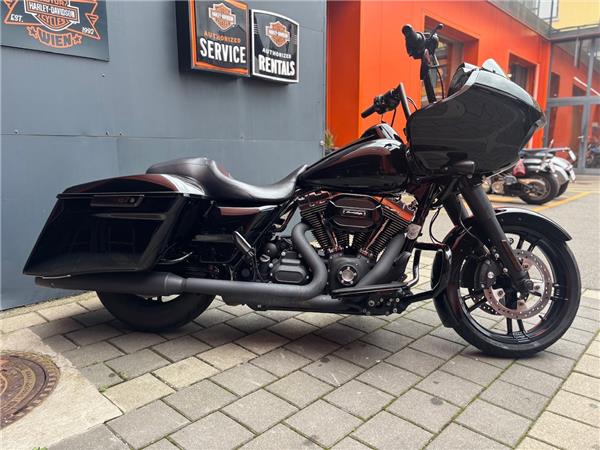 2015 Harley-Davidson Touring Road Glide Special FLTRXS