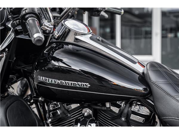 Harley-Davidson Kiel FLHTK Electra Glide Ultra Limited