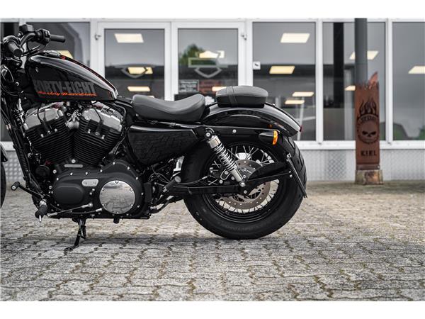 Harley-Davidson Kiel XL1200X SPORTSTER FORTY-EIGHT - JEKILL & HYDE -