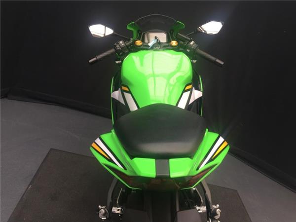 2025 Kawasaki NINJA ZX-4RR LIME GREEN