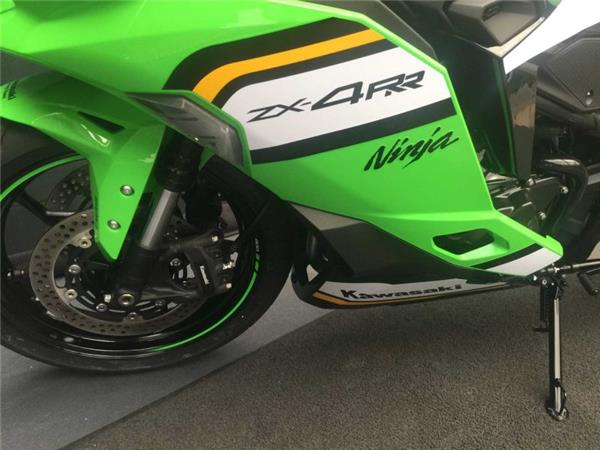 2025 Kawasaki NINJA ZX-4RR LIME GREEN