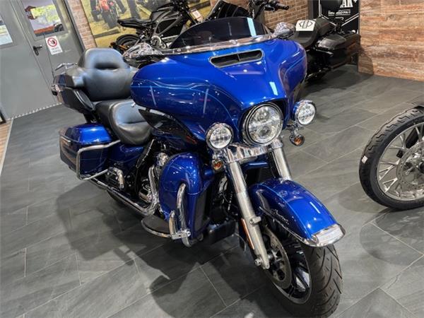 2015 Ultra Glide Limited 103