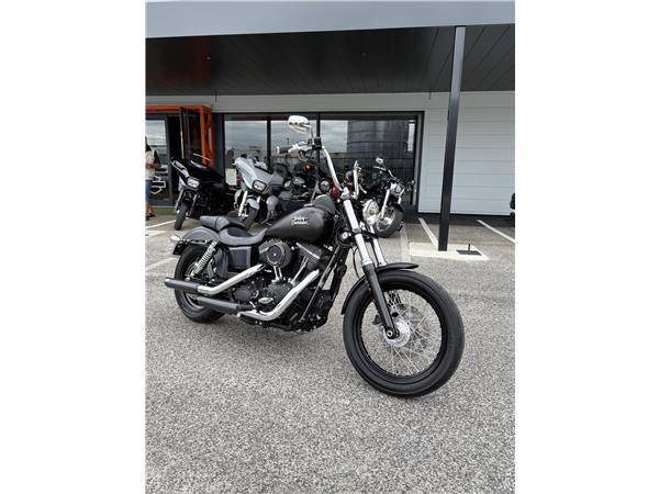 2015 HARLEY-DAVIDSON STREET BOB