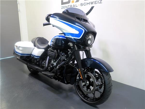 2021 harley-davidson FLHXS Street Glide Special Black Finish 114