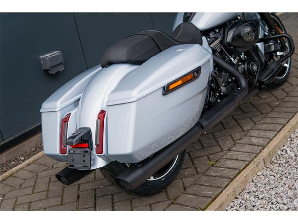 2024 Harley-Davidson Street Glide