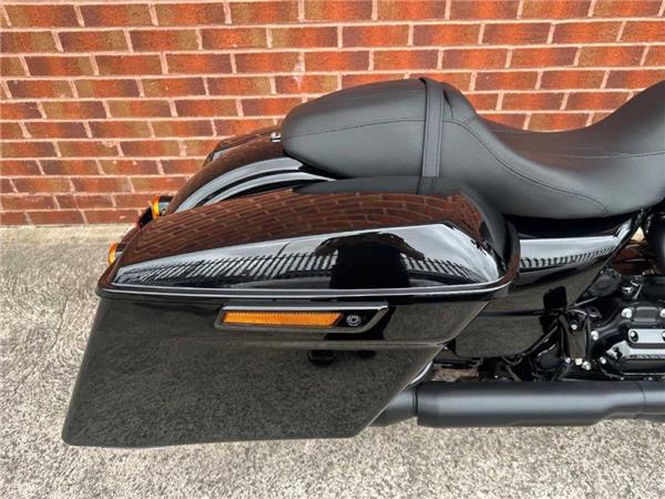 2025 Harley-Davidson Road King Special 1868 24
