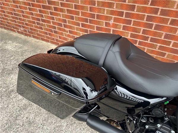 2025 Harley-Davidson Road King Special 1868 24