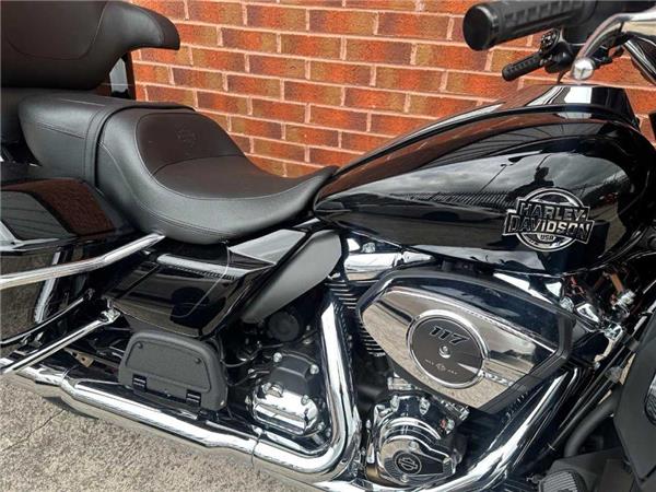 2025 Harley-Davidson STREET GLIDE ULTRA