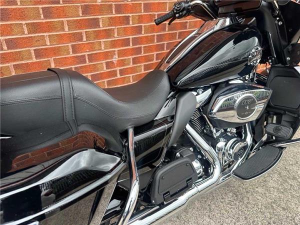 2025 Harley-Davidson STREET GLIDE ULTRA