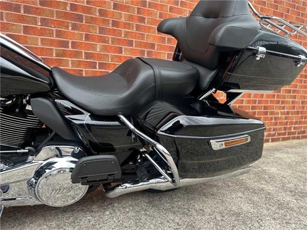 2025 Harley-Davidson STREET GLIDE ULTRA