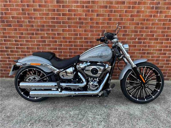 2025 Harley-Davidson Breakout 1923 25