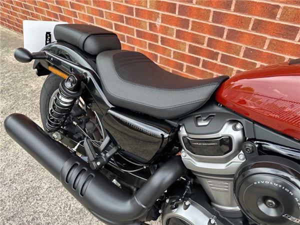 2025 Harley-Davidson RH975S NIGHTSTER SPECIAL