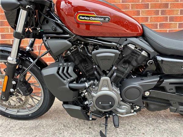 2025 Harley-Davidson RH975S NIGHTSTER SPECIAL