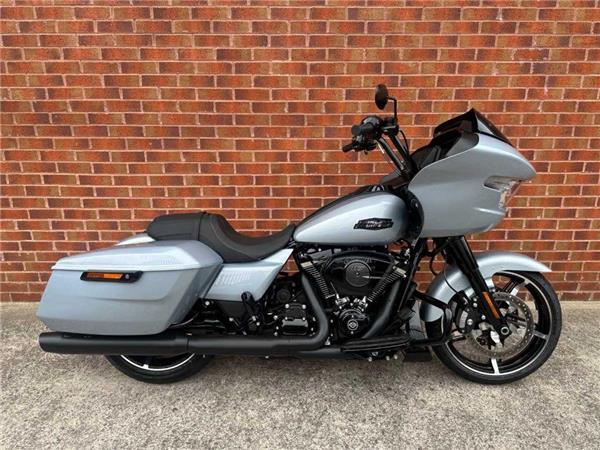 2025 Harley-Davidson FLTRX ROAD GLIDE