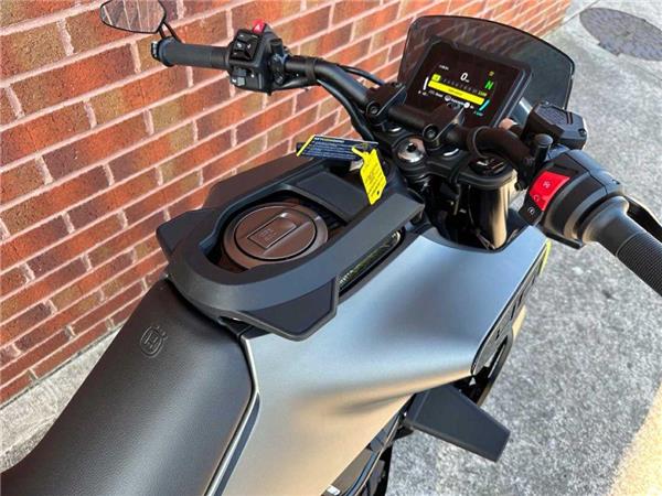 2025 Harley-Davidson FLFB FAT BOY