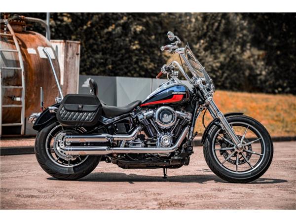 FXLR  Low Rider 107 