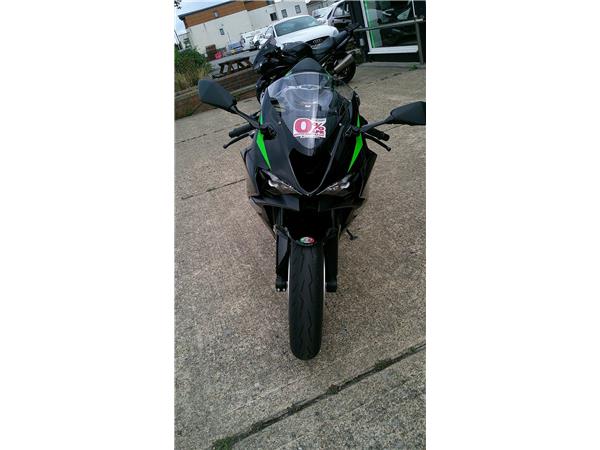 2025 Kawasaki Ninja ZX-6R