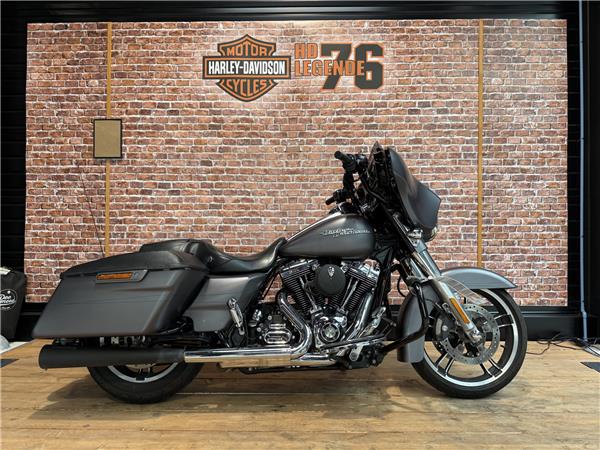 2016 HARLEY-DAVIDSON STREET GLIDE