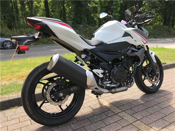 2023 Kawasaki Z400