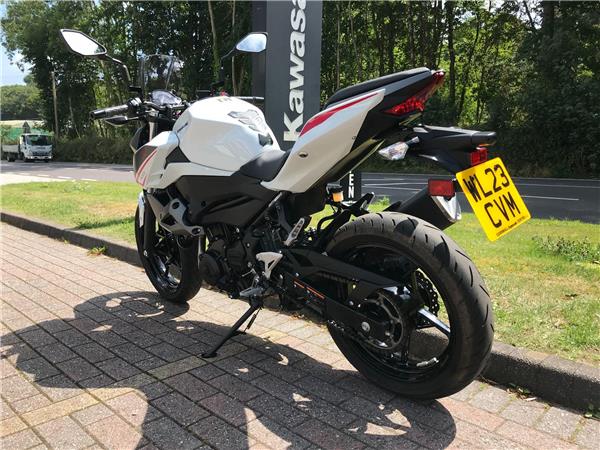 2023 Kawasaki Z400