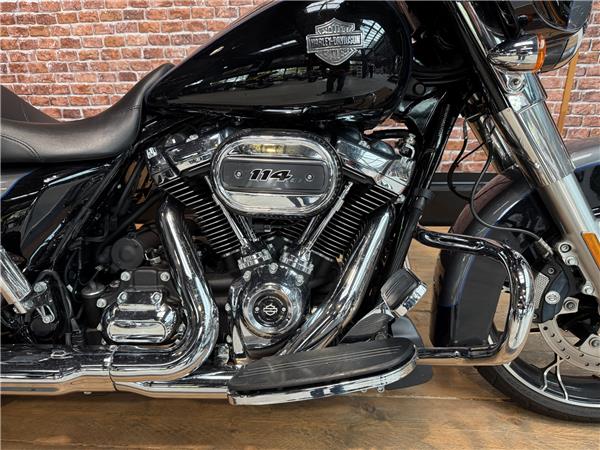2021 HARLEY-DAVIDSON STREET GLIDE