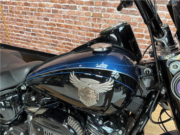 2018 HARLEY-DAVIDSON SOFTAIL