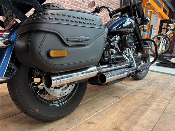 2018 HARLEY-DAVIDSON SOFTAIL