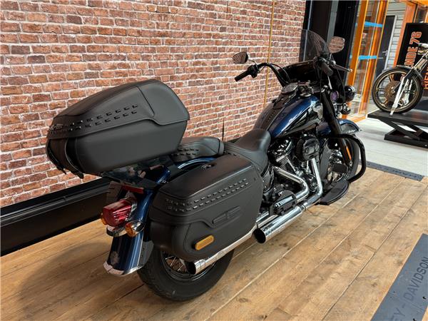 2018 HARLEY-DAVIDSON SOFTAIL