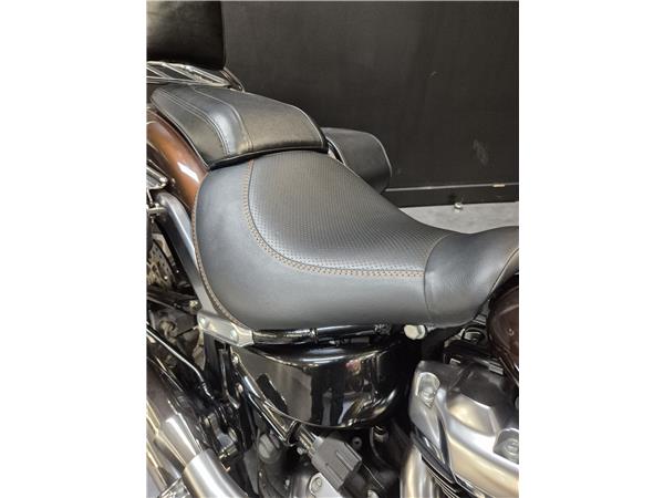 2019 HARLEY-DAVIDSON FAT BOY