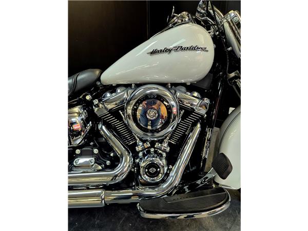 2020 HARLEY-DAVIDSON DELUXE