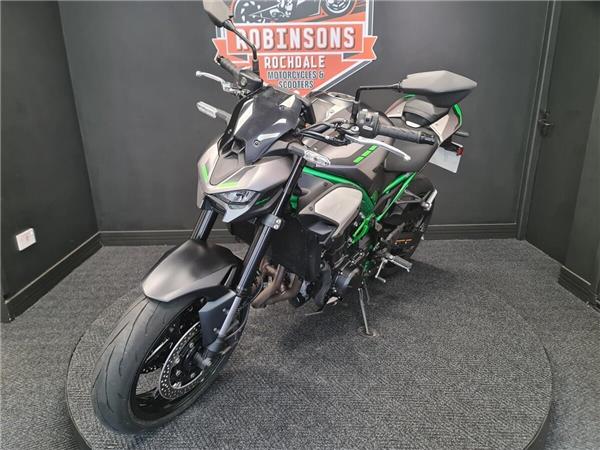 2025 Kawasaki Z900