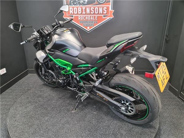 2025 Kawasaki Z900