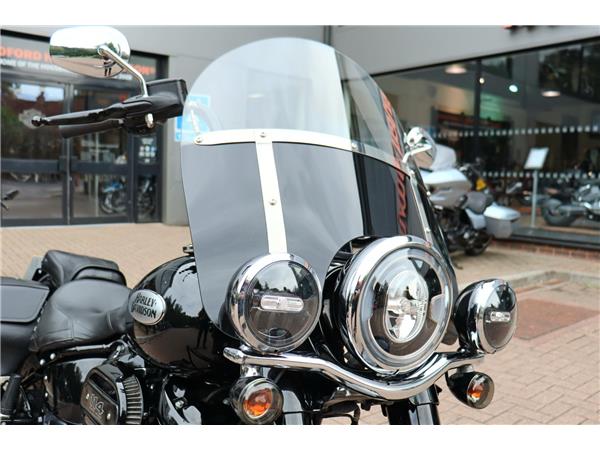 2021 HARLEY-DAVIDSON SOFTAIL FLHCS HERITAGE CLASSIC 114