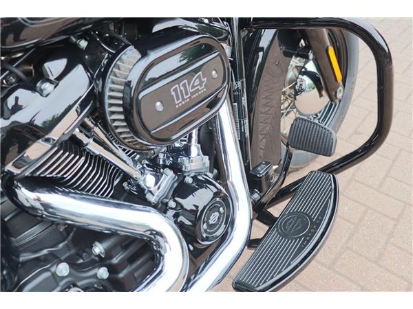 2021 HARLEY-DAVIDSON SOFTAIL FLHCS HERITAGE CLASSIC 114