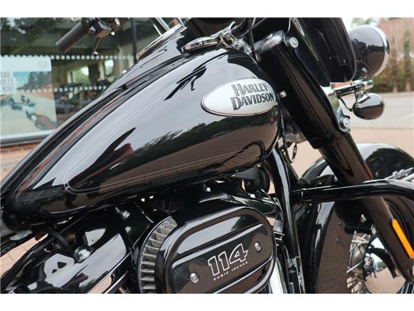 2021 HARLEY-DAVIDSON SOFTAIL FLHCS HERITAGE CLASSIC 114