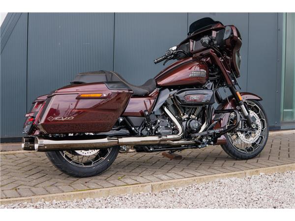 2017 Harley-Davidson CVO Street Glide