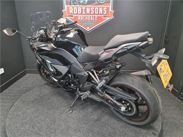 2025 KAWASAKI NINJA 1100 SX SE