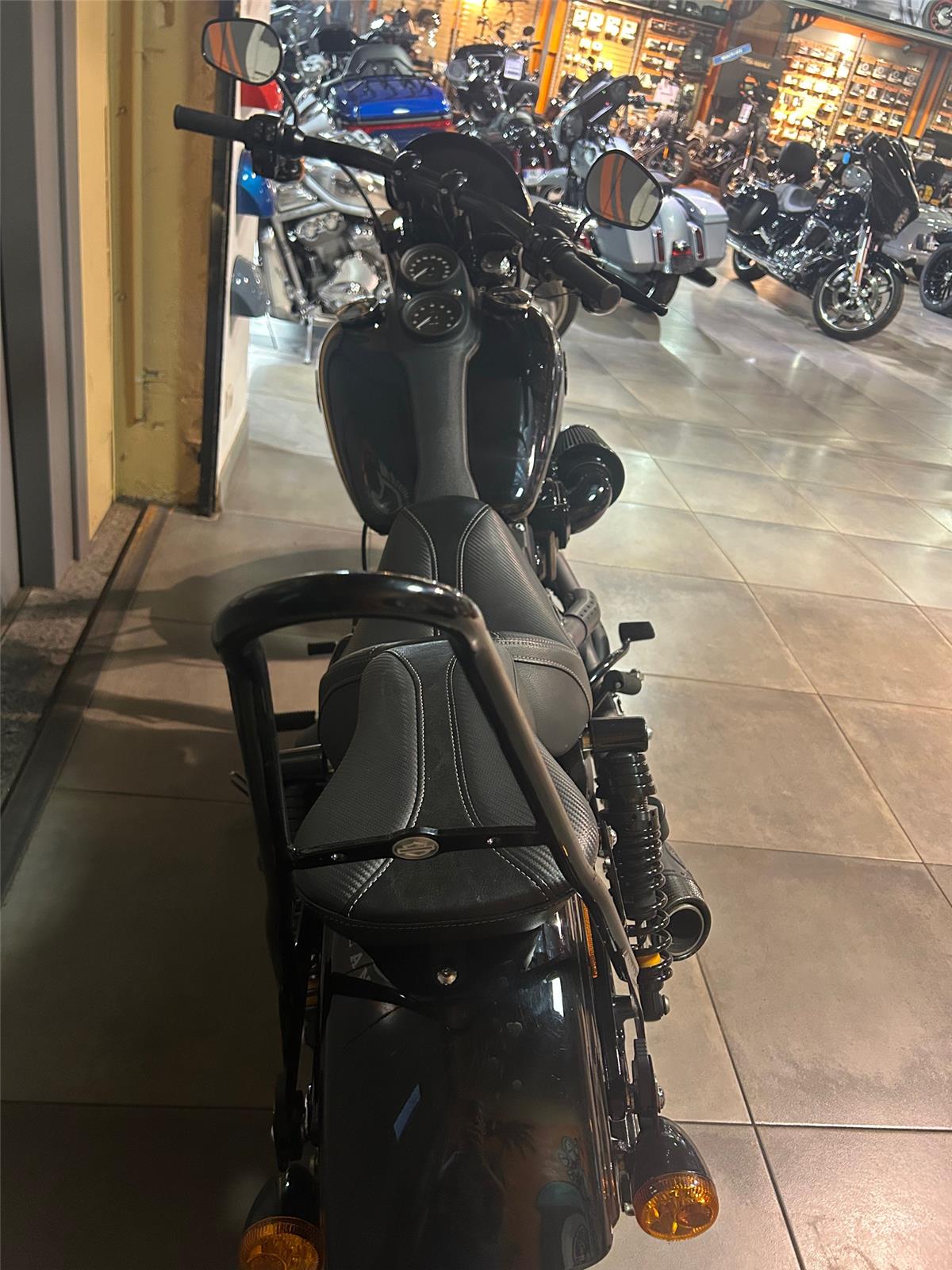 2016 HARLEY-DAVIDSON LOW RIDER