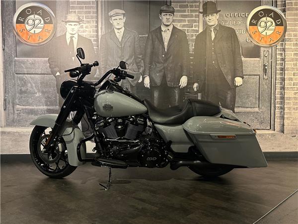 2025 HARLEY-DAVIDSON ROAD KING