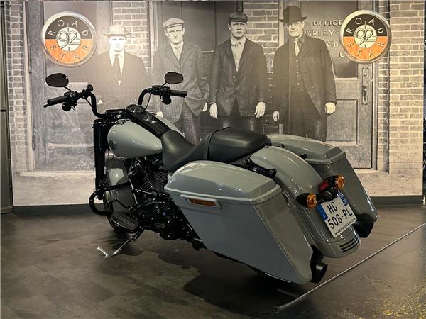2025 HARLEY-DAVIDSON ROAD KING