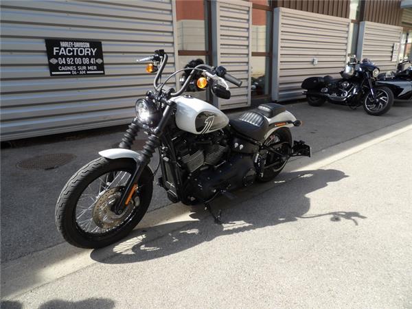 2021 HARLEY-DAVIDSON STREET BOB