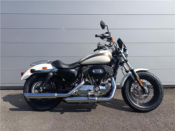 2018 HARLEY-DAVIDSON CUSTOM