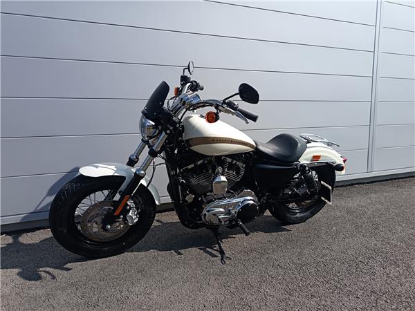 2018 HARLEY-DAVIDSON CUSTOM