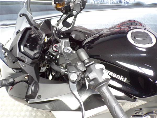 2025 Kawasaki Ninja 1000SX