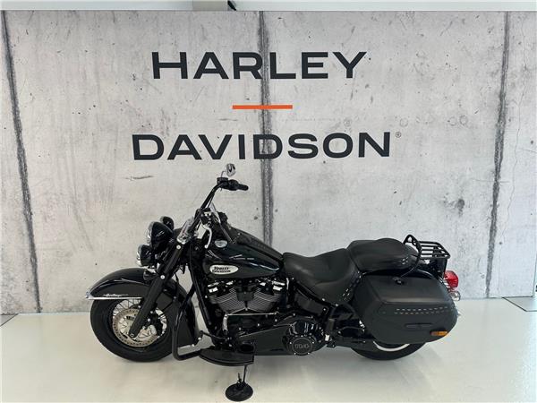 2021 harley-davidson FLHCS 1868 Heritage Classic 114