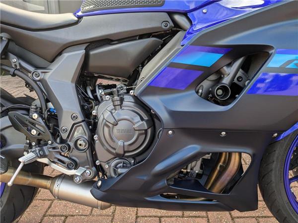 2024 Yamaha R7