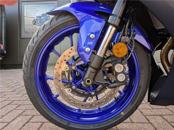 2024 Yamaha R7